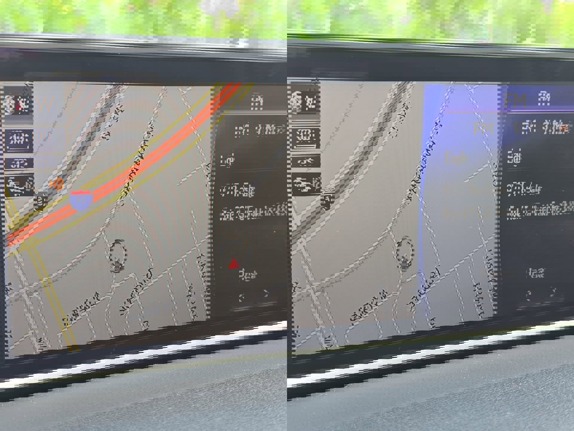 Used 2016 Lexus RX 450h AWD w/ Accessory Package image 18