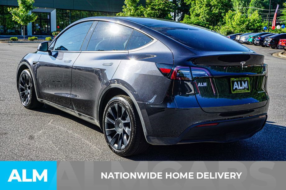 Used 2025 Tesla Model Y Long Range AWD/4WD image 5