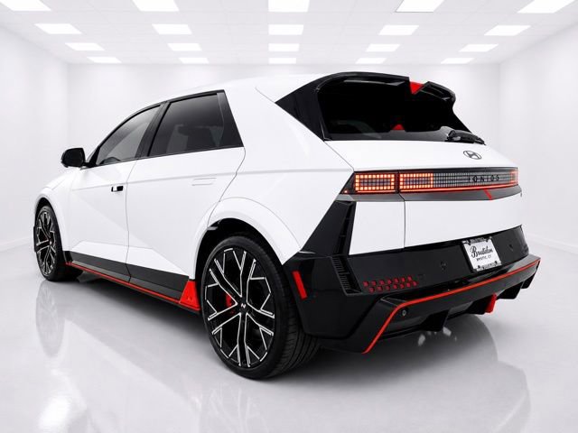 Used 2025 Hyundai Ioniq 5 N AWD/4WD image 5