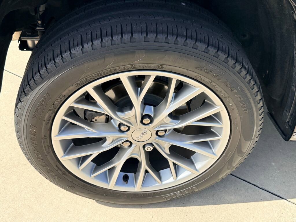 Used 2022 Jeep Grand Cherokee Summit w/ Adv Protech Group IV image 12