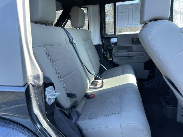 Used 2009 Jeep Wrangler Unlimited Sahara w/ Trailer Tow Group image 23