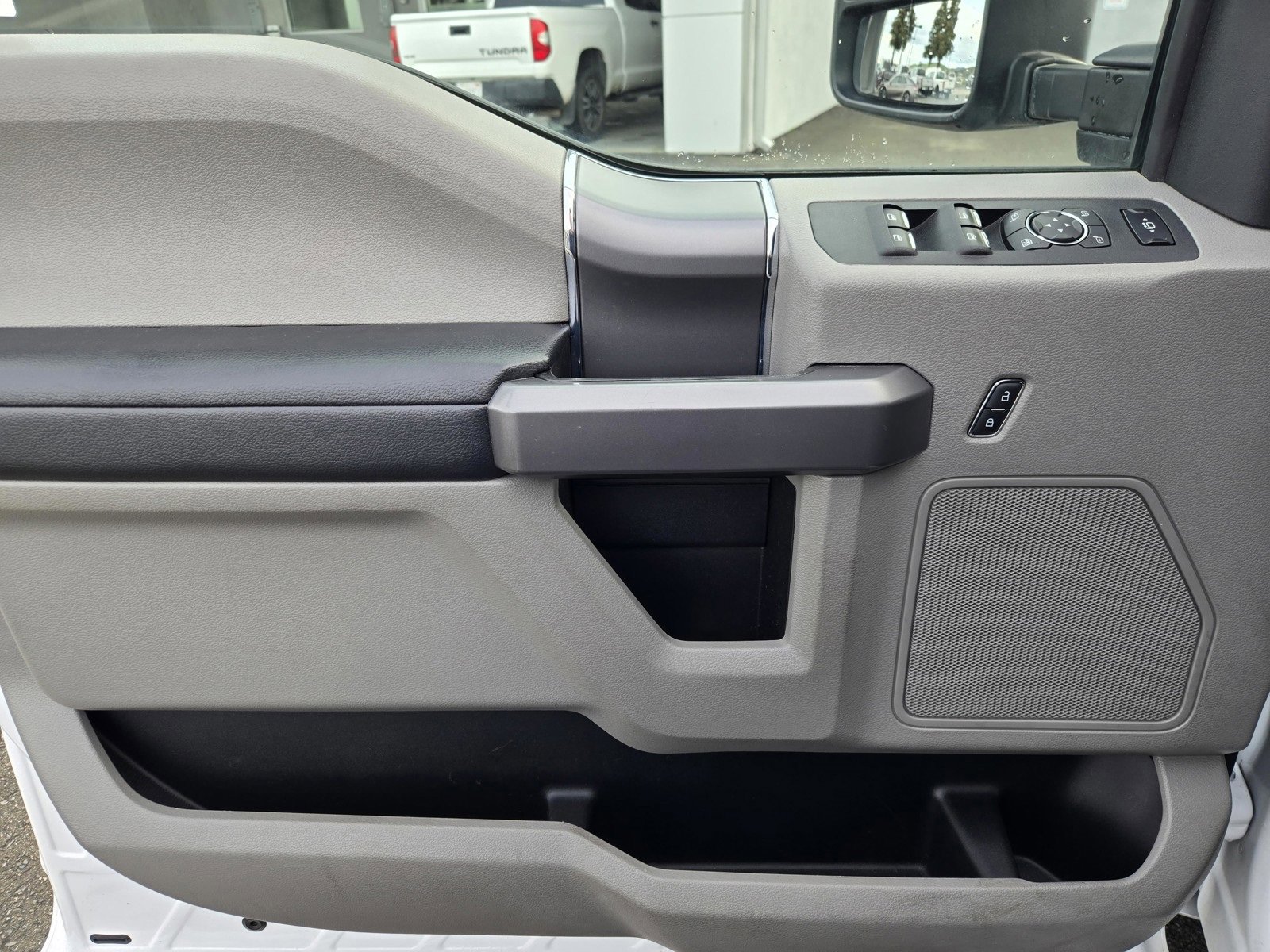 Used 2019 Ford F450 XLT w/ XLT Premium Package image 19