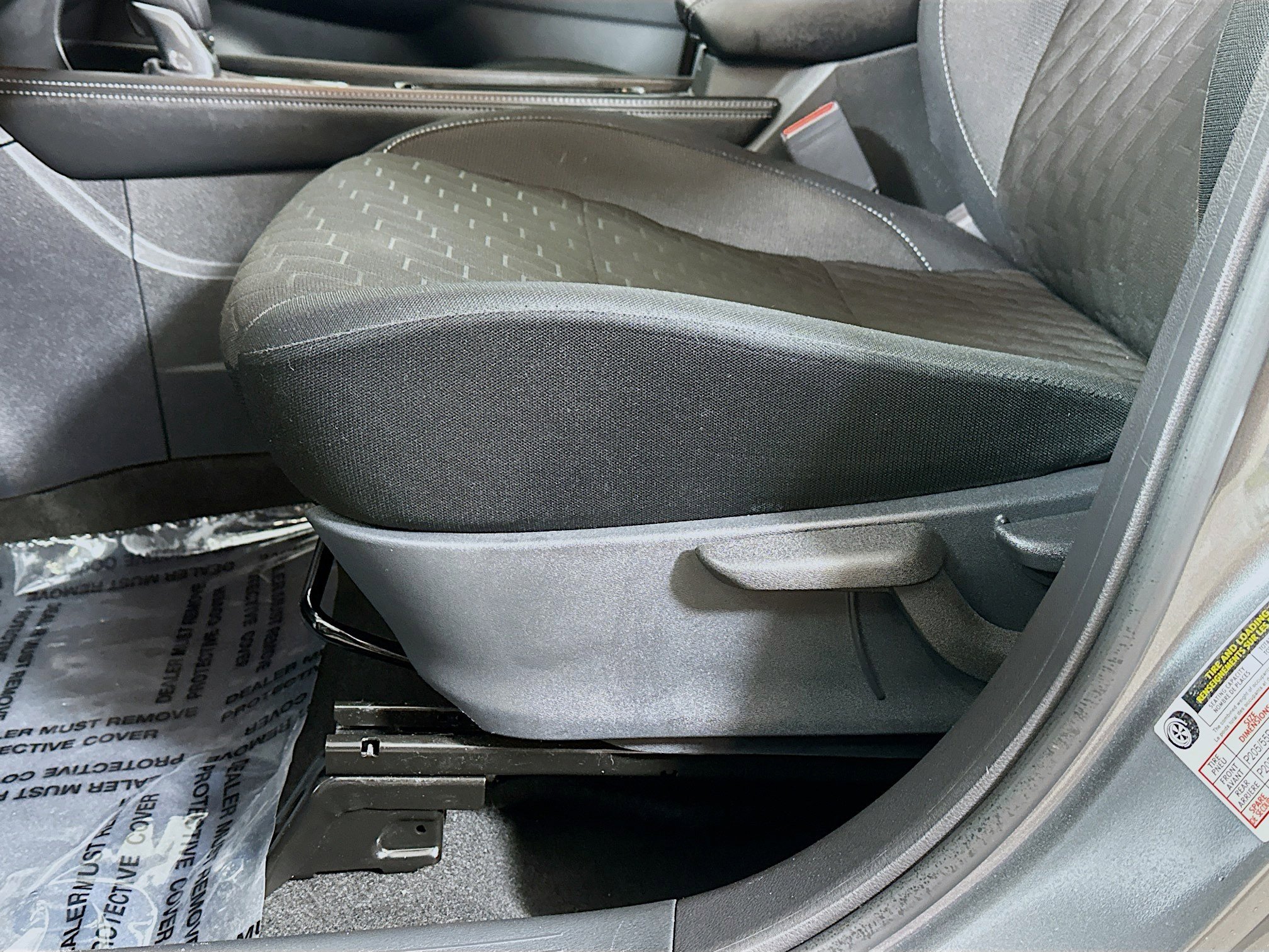 Used 2023 Nissan Kicks SV image 18