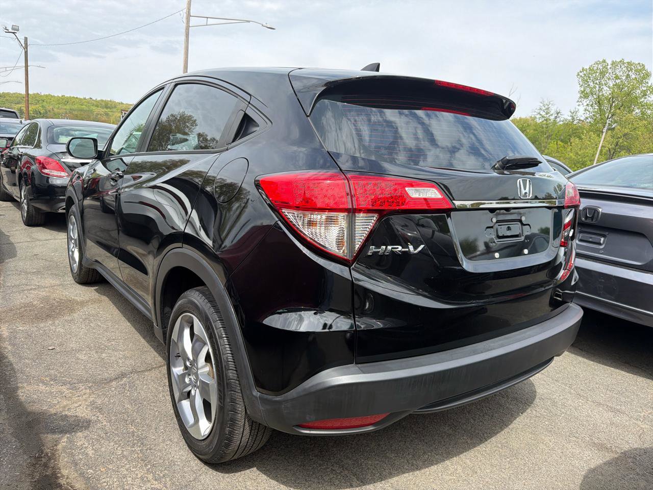 Used 2022 Honda HR-V LX image 12