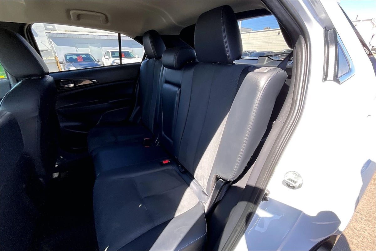 Used 2025 Mitsubishi Eclipse Cross AWD image 22