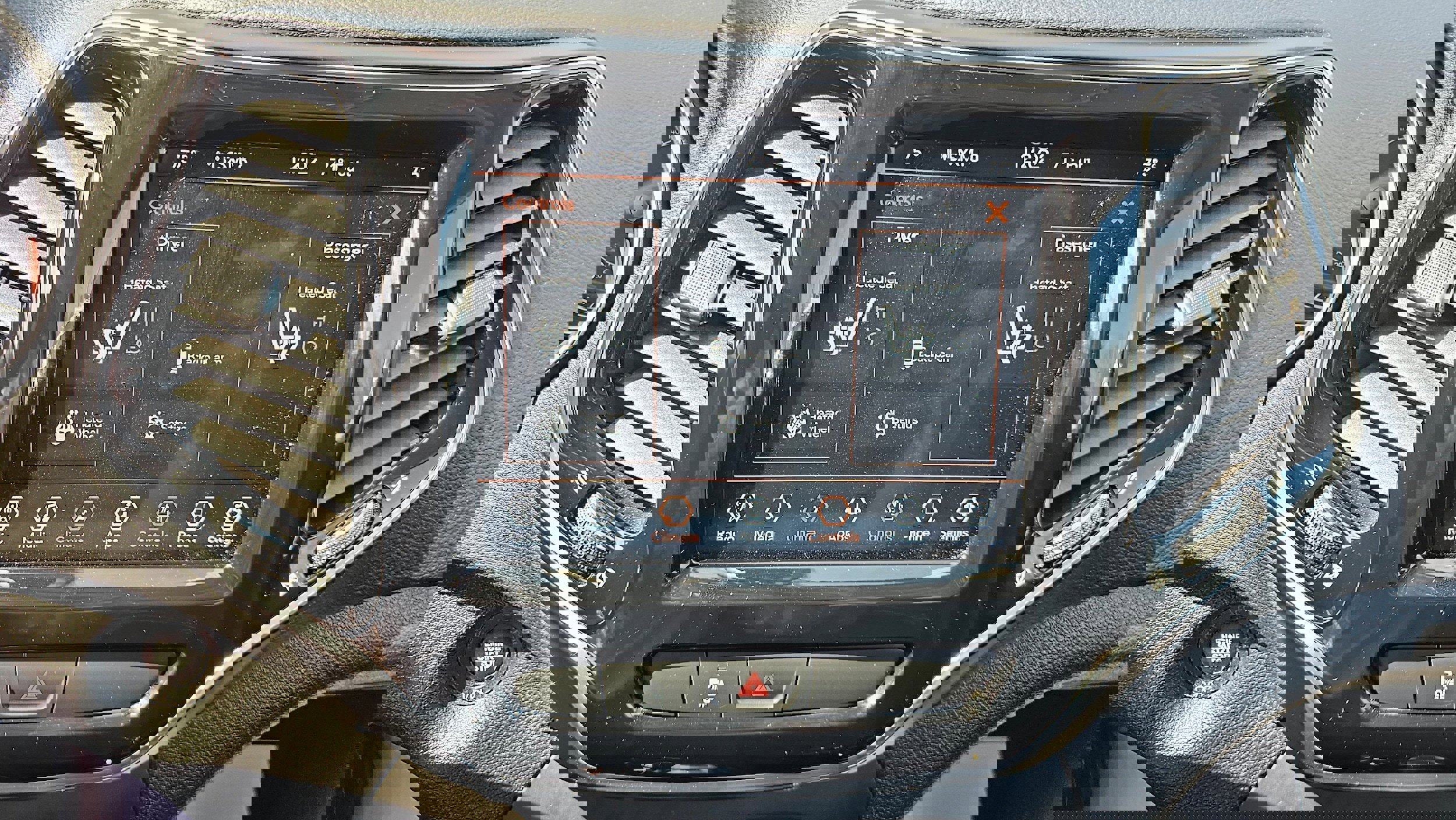 Used 2020 Jeep Cherokee Limited image 33