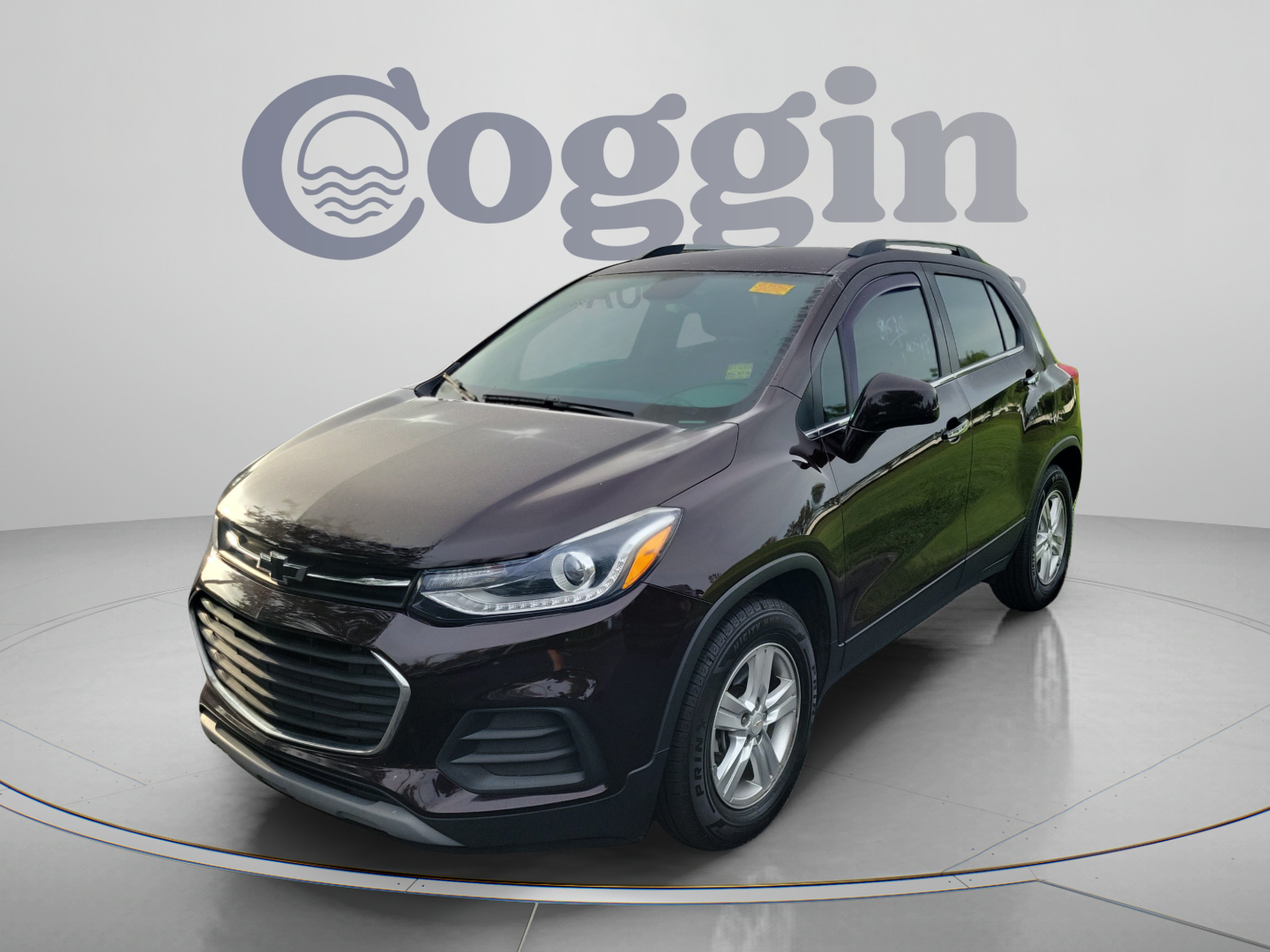 Used 2020 Chevrolet Trax LT w/ LT Convenience Package FWD image 9