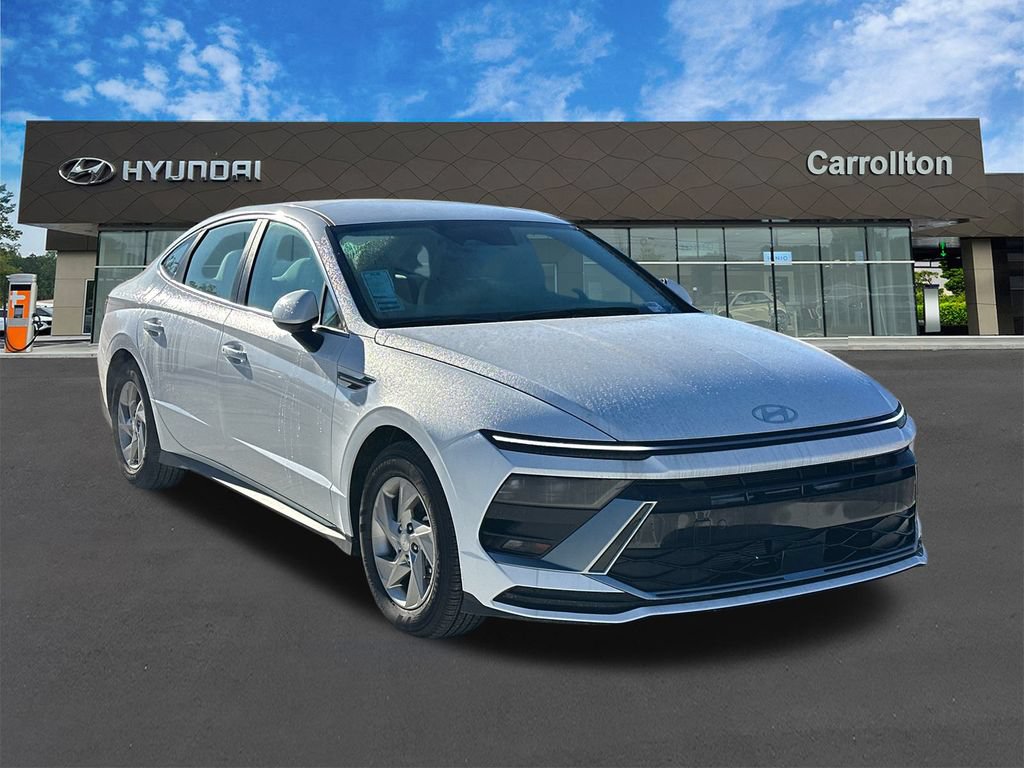 New 2025 Hyundai Sonata SE FWD image 4