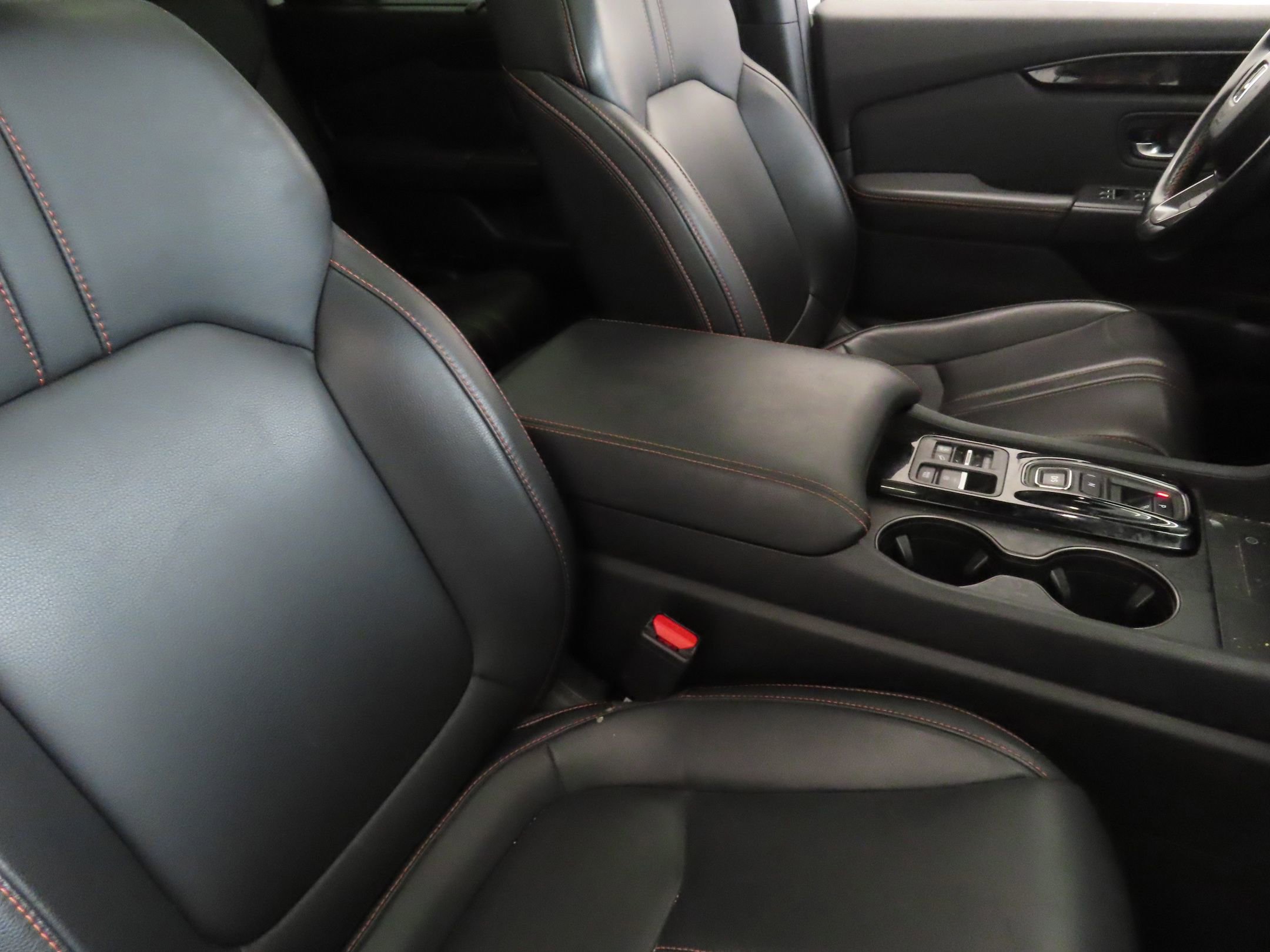 Used 2023 Honda Pilot TrailSport image 28