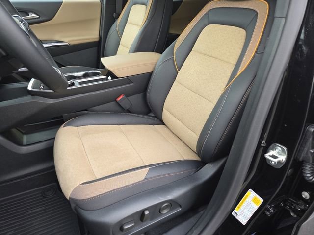 New 2026 Chevrolet Equinox ACTIV w/ Convenience Package III image 24