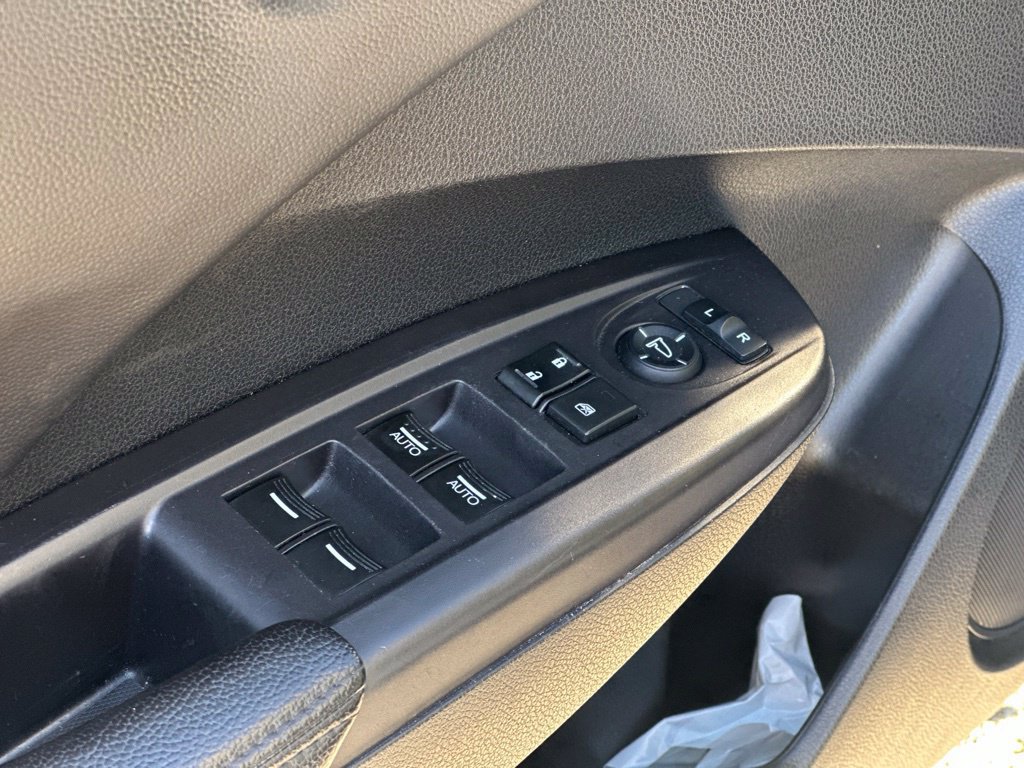 Used 2014 Acura RDX w/ Technology Package AWD/4WD image 16