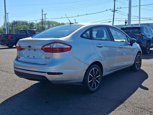 Used 2017 Ford Fiesta SE FWD image 17