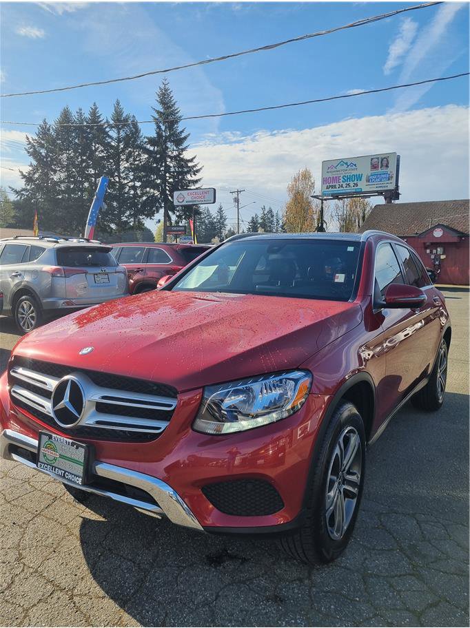 Used 2017 Mercedes-Benz GLC 300 4MATIC