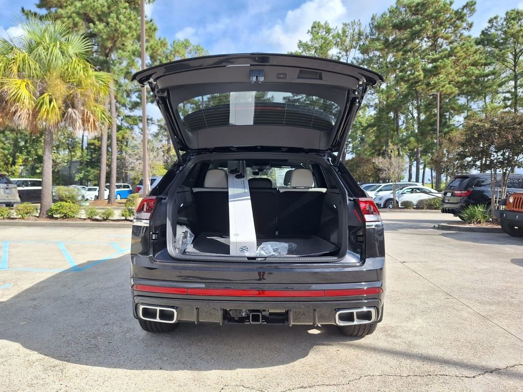 New 2026 Volkswagen Atlas Cross Sport SEL Premium R-Line image 28