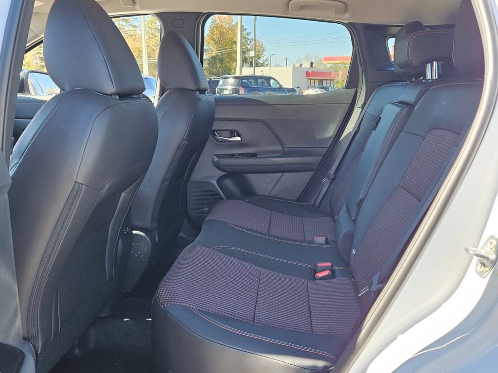 New 2026 Nissan Kicks SR FWD image 4