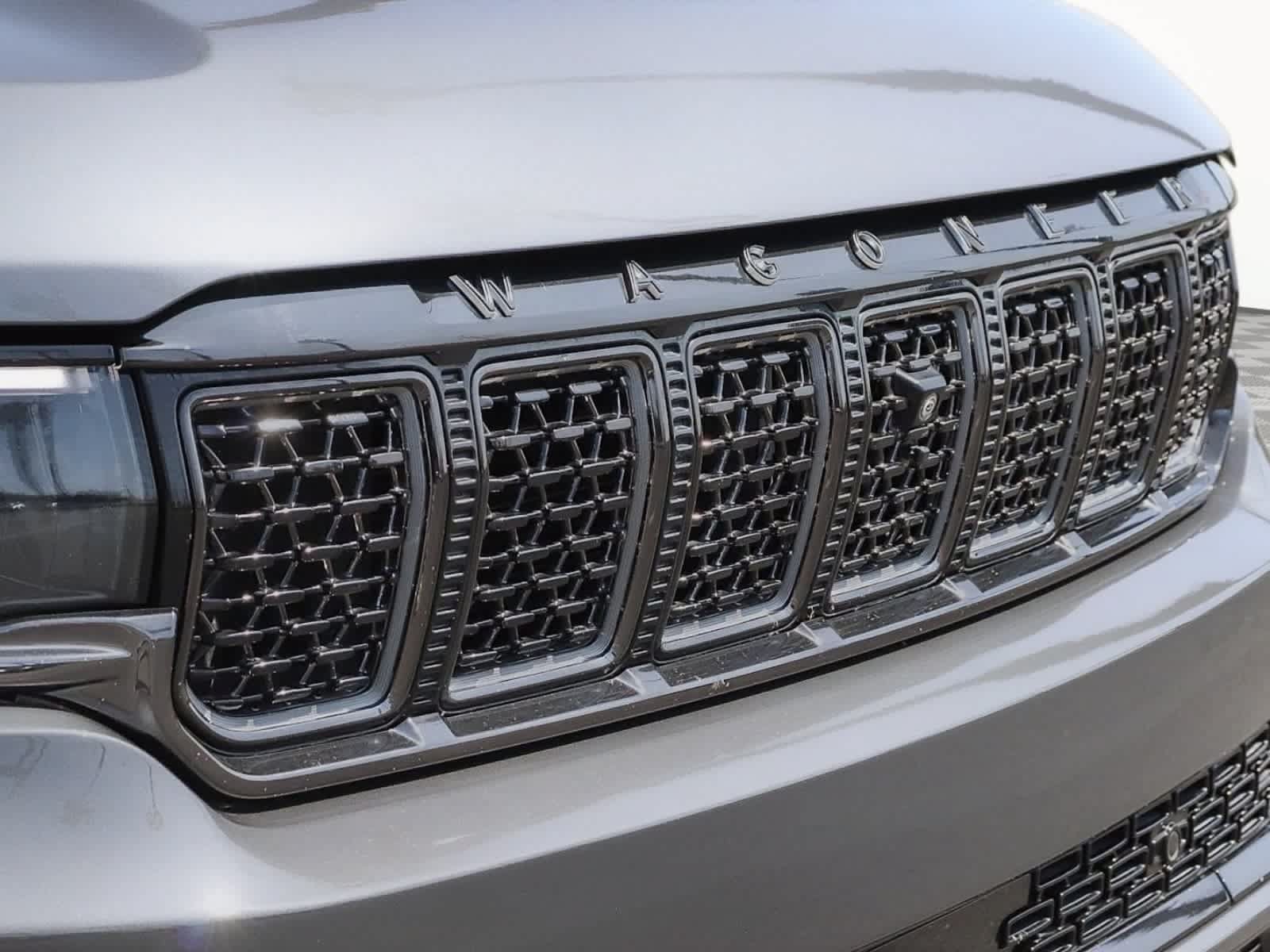 Used 2024 Jeep Grand Wagoneer Series II Obsidian w/ Quick Order Packagew 28T AWD/4WD image 6