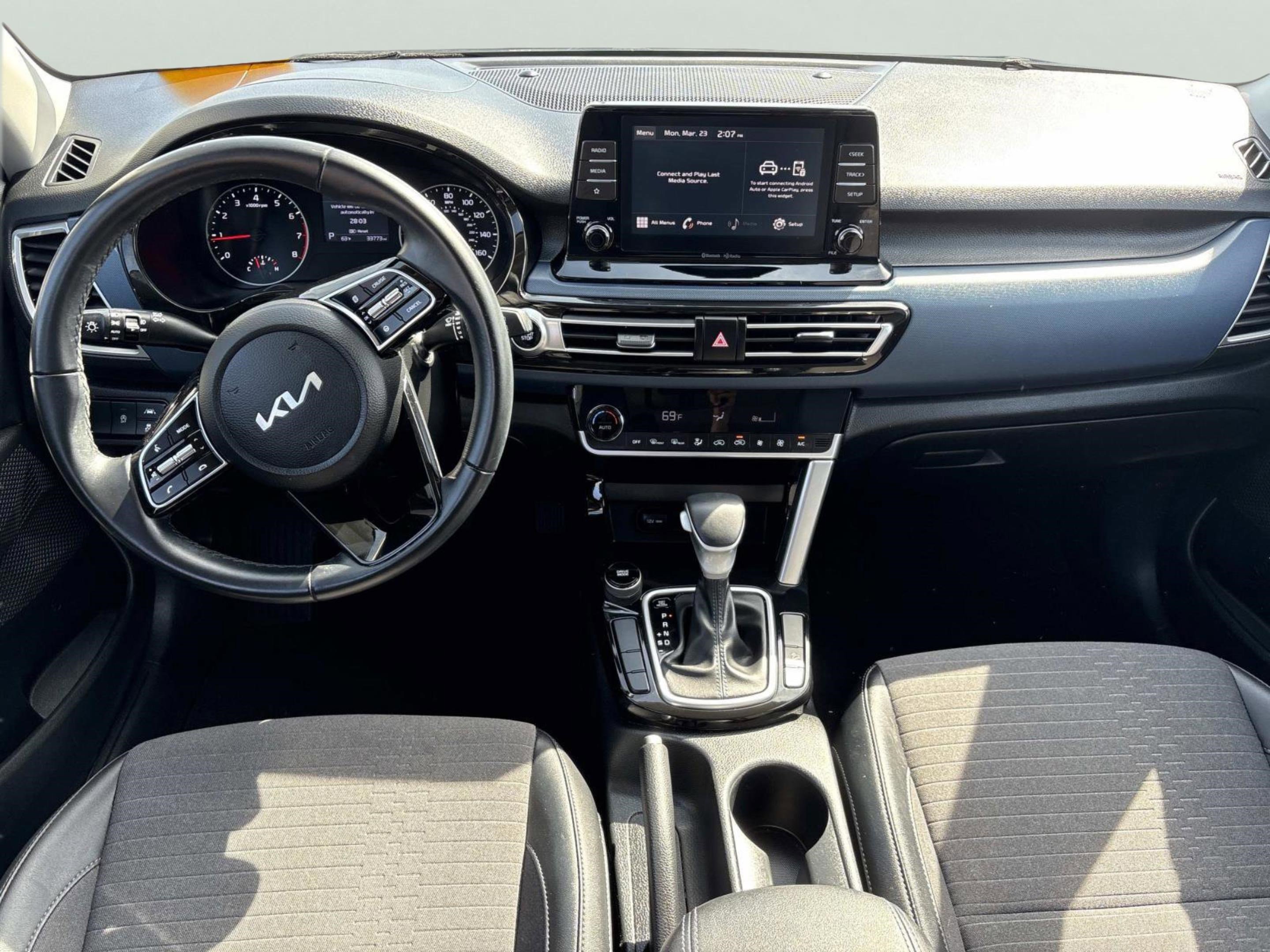 Used 2023 Kia Seltos S image 15