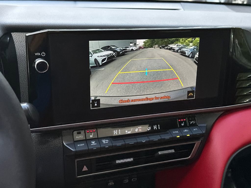 Used 2025 Toyota Camry XSE FWD image 25