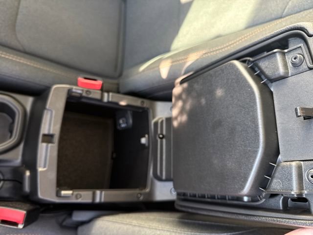 Used 2024 Jeep Wrangler Sport S image 24