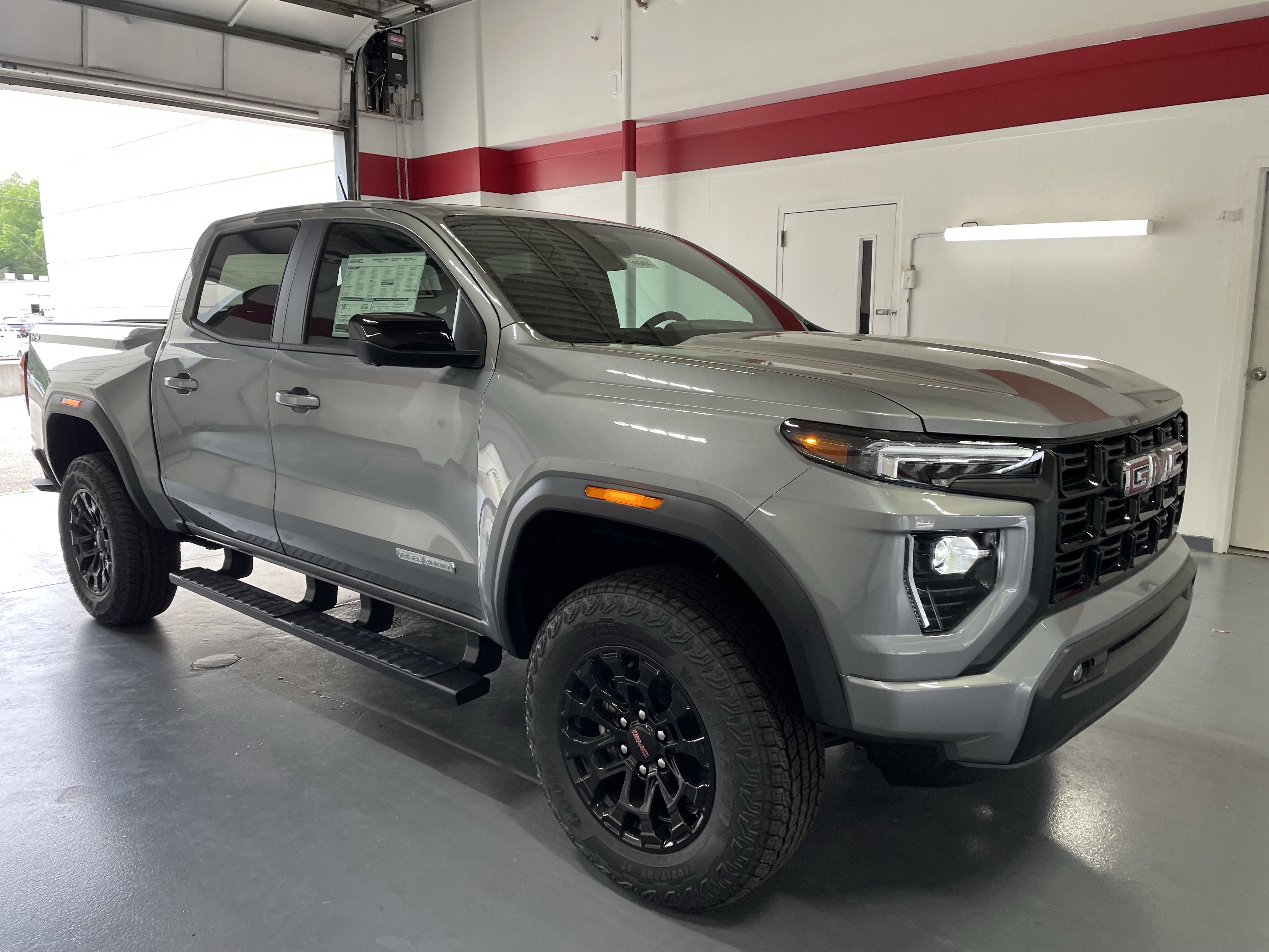 New 2026 GMC Canyon Elevation w/ Convenience Package AWD/4WD image 3