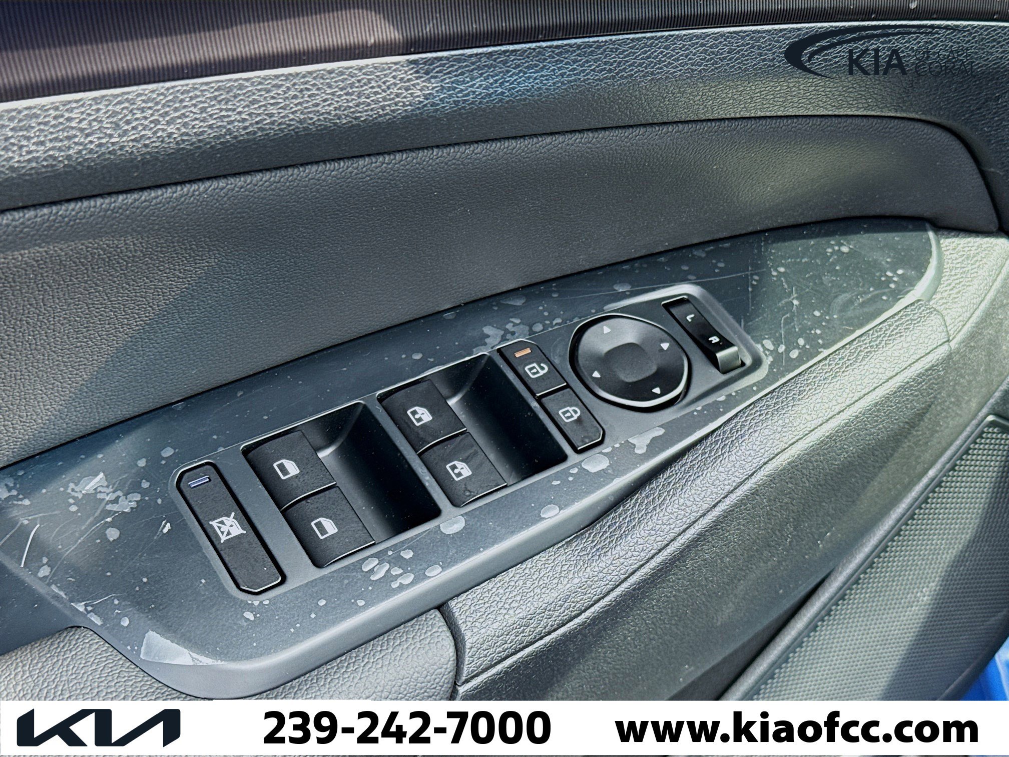 New 2026 Kia Sportage EX image 22