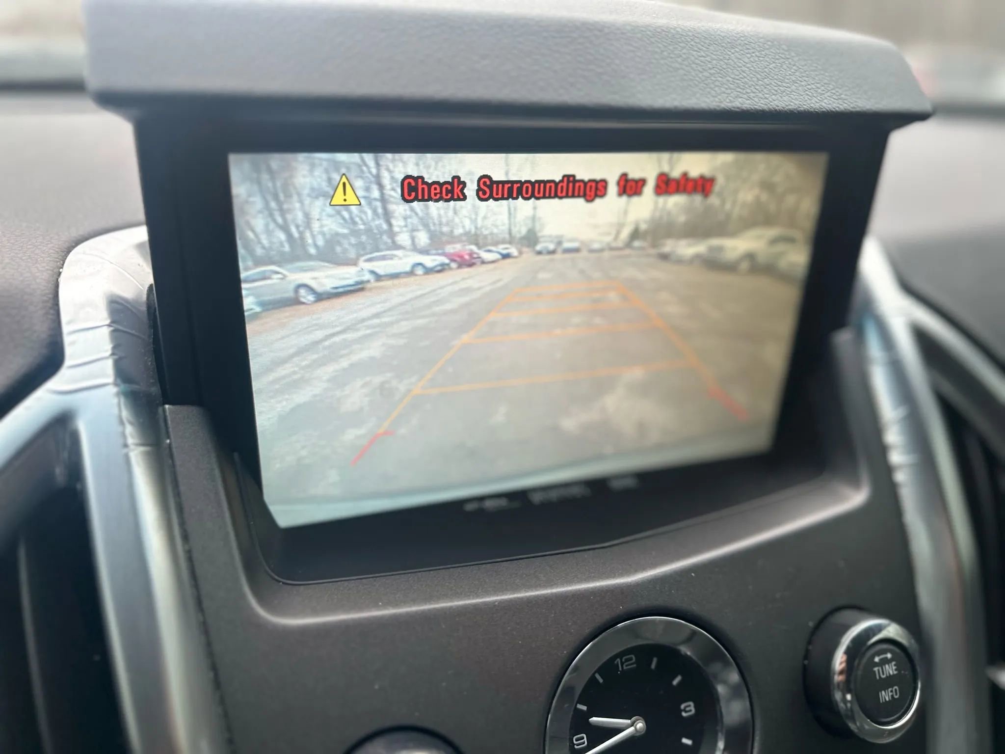 Used 2011 Cadillac SRX Luxury image 17