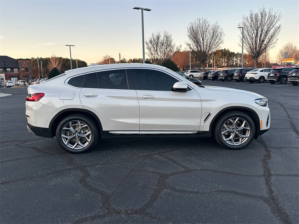 Used 2024 BMW X4 xDrive30i image 8