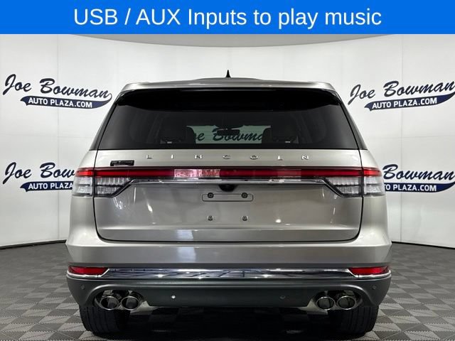 Used 2023 Lincoln Aviator AWD w/ Premium Package image 7
