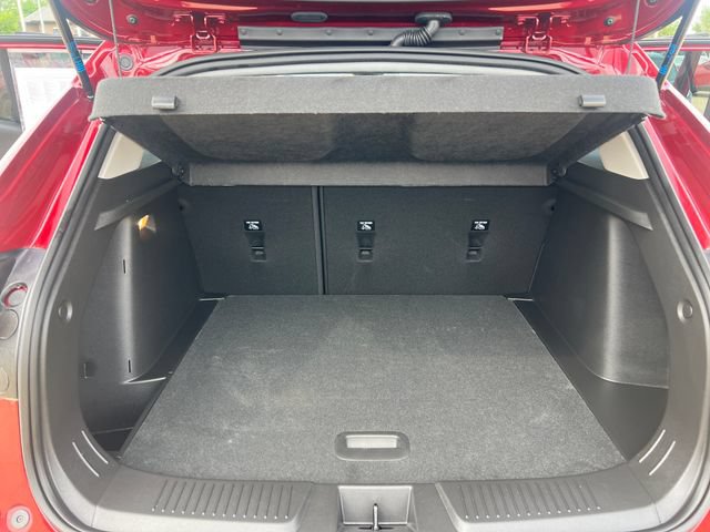 Certified 2025 Chevrolet Trax LT FWD image 16