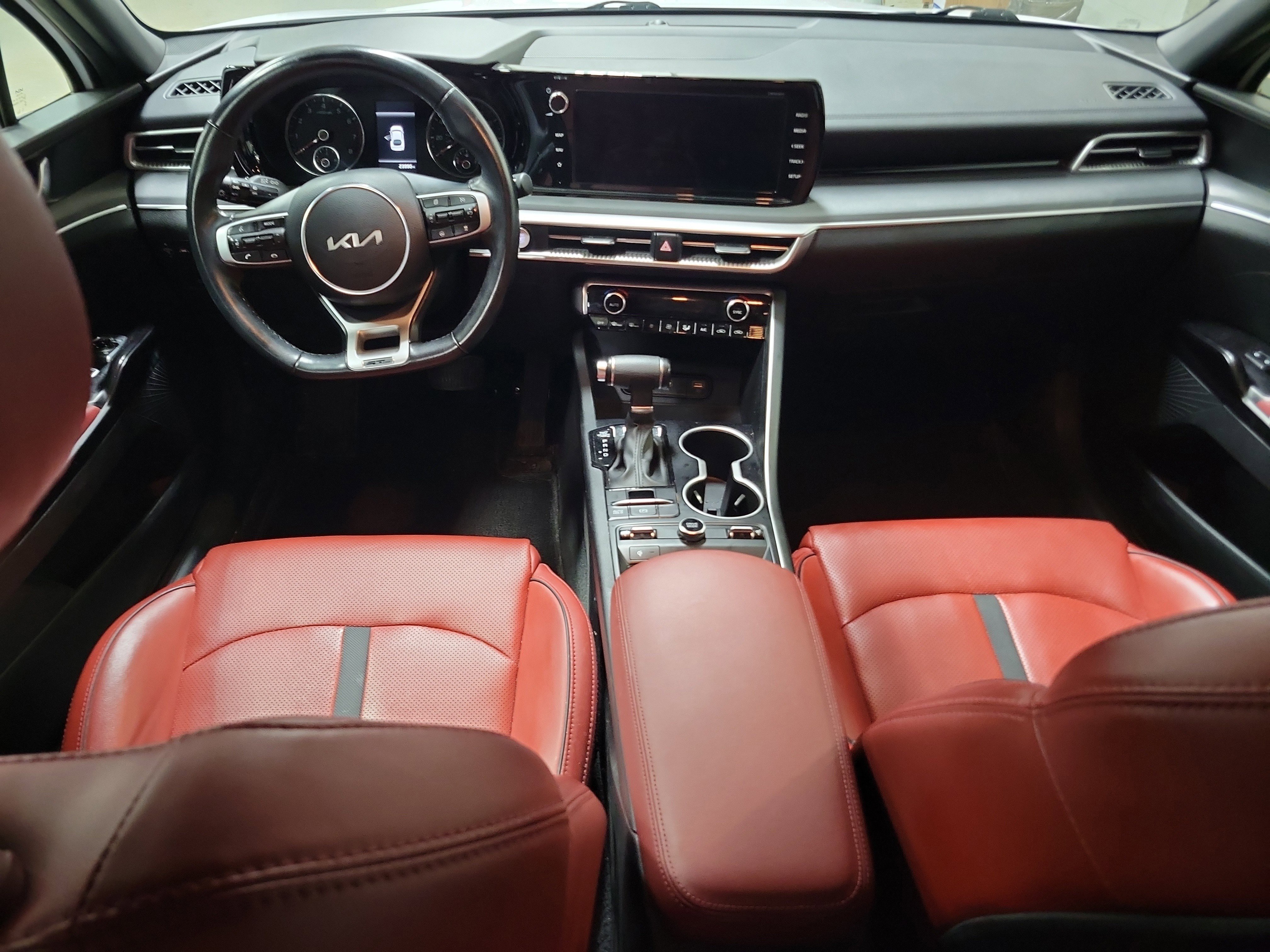 Used 2024 Kia K5 GT-Line w/ GT-Line Premium Package image 24