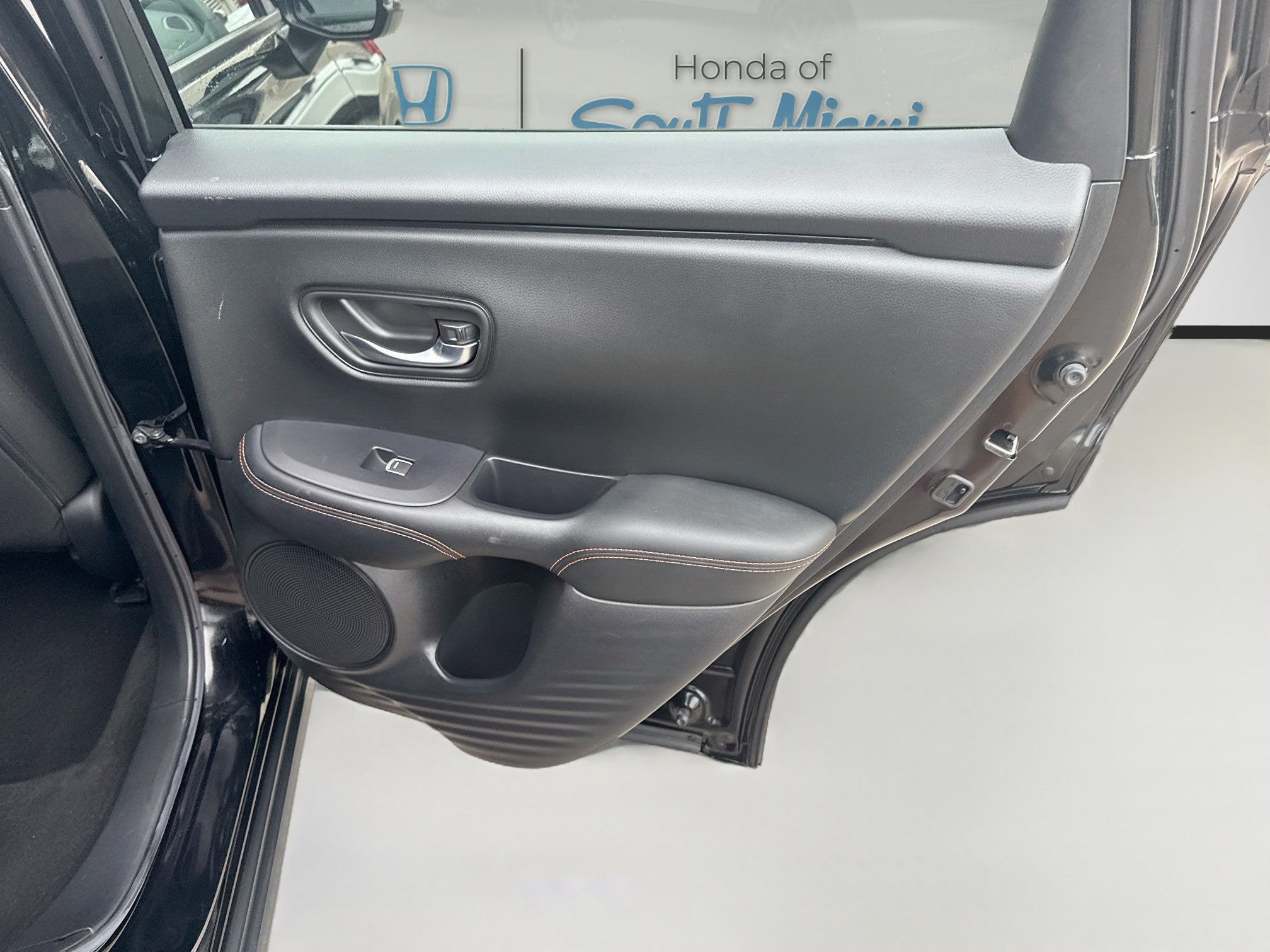 Certified 2024 Honda HR-V Sport image 29