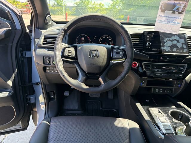 New 2026 Honda Ridgeline Black Edition image 16
