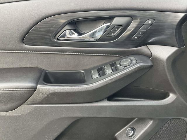 Used 2021 Chevrolet Traverse High Country image 18