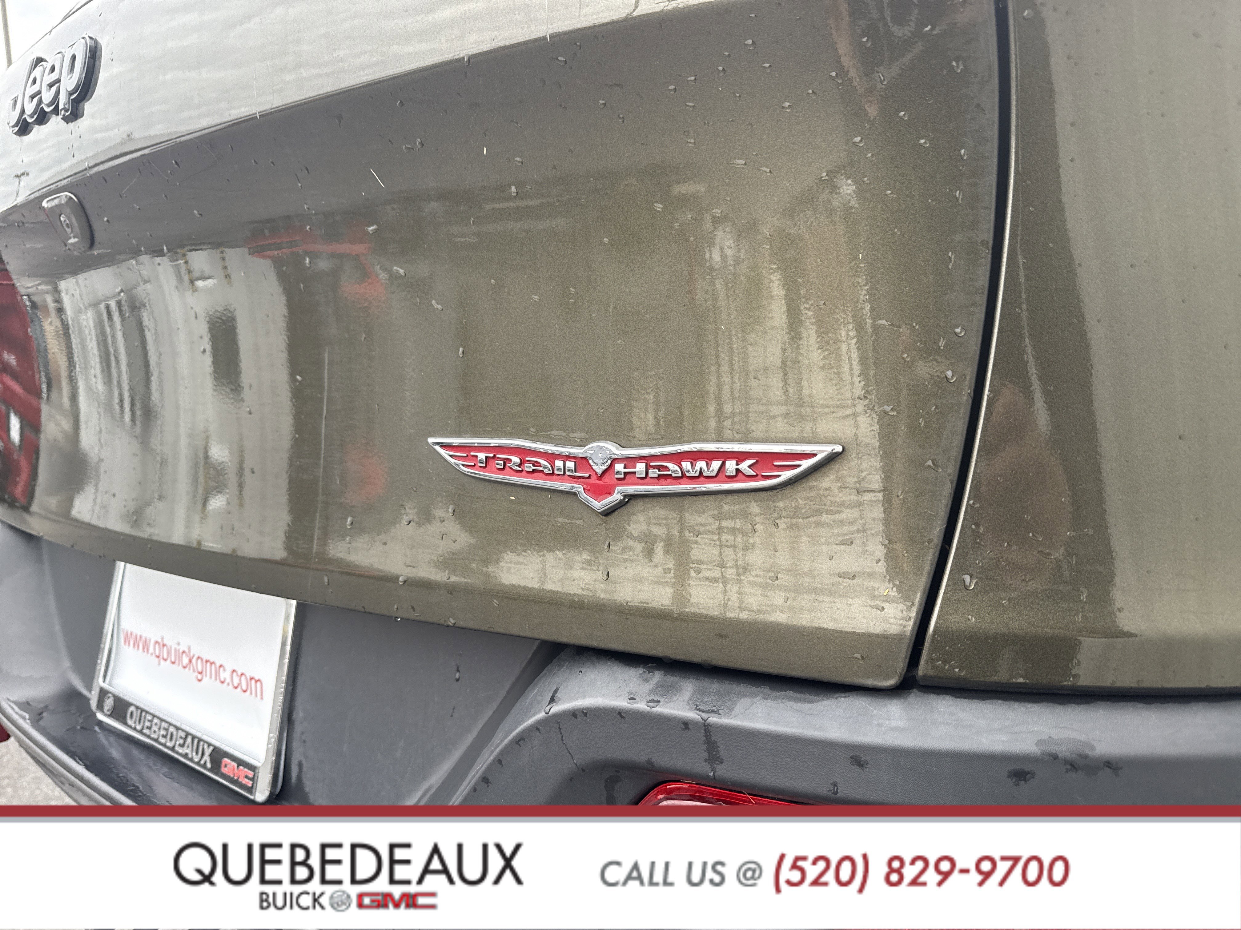 Used 2016 Jeep Cherokee Trailhawk w/ Comfort/Convenience Group image 10