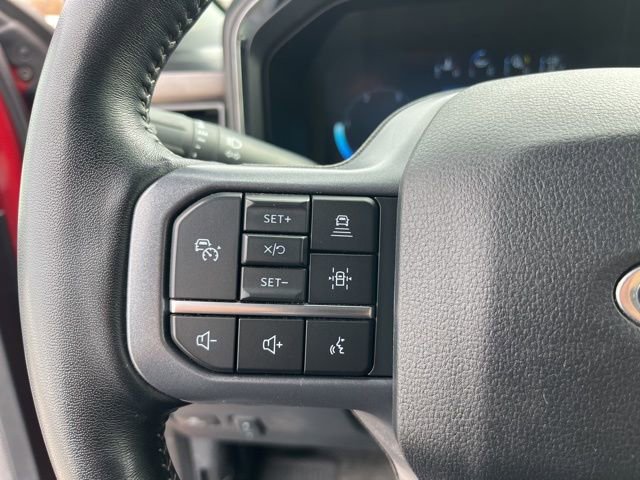 Used 2023 Ford F350 Lariat w/ Tow Technology Package image 17