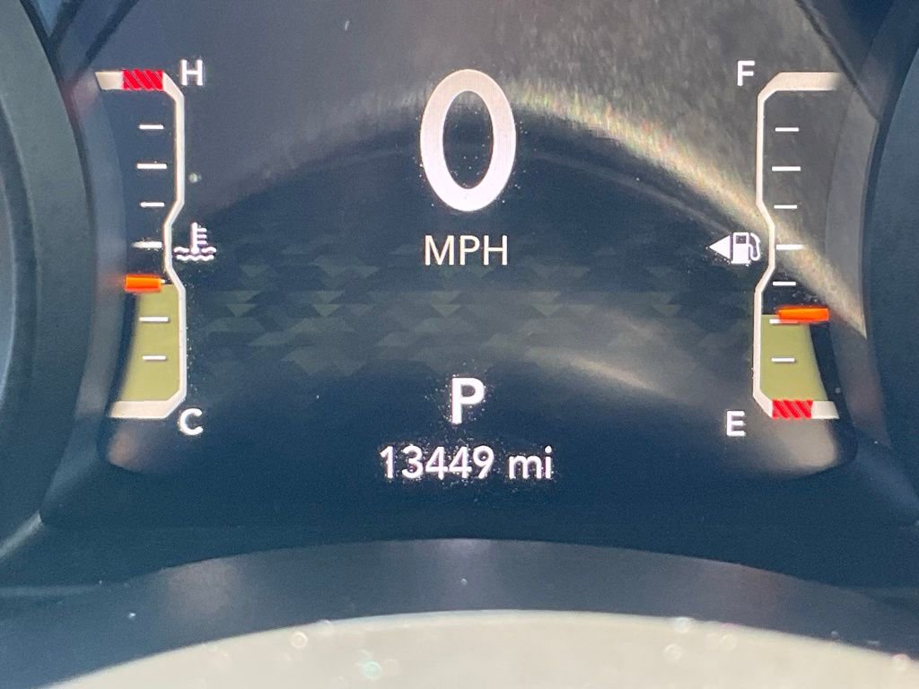 Used 2024 Jeep Gladiator Sport image 4