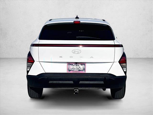 Used 2024 Hyundai Kona SE FWD image 4