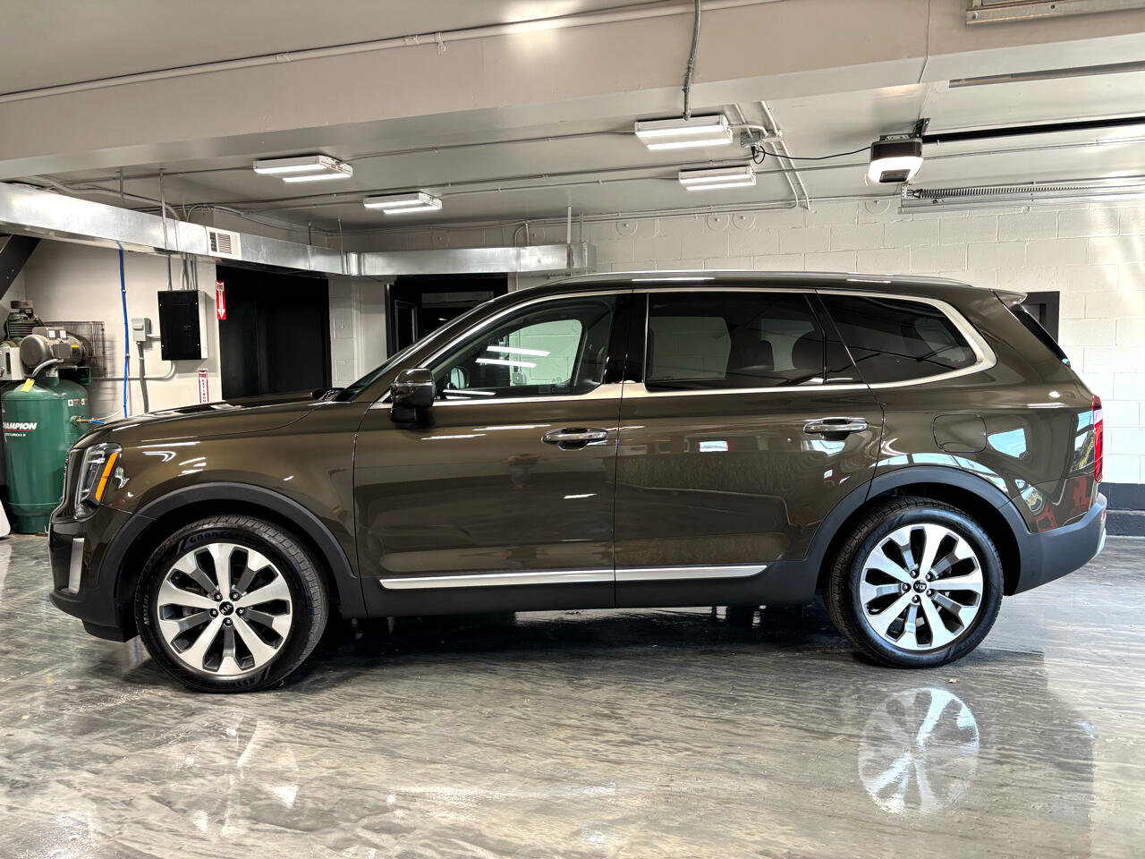 Used 2020 Kia Telluride S image 7