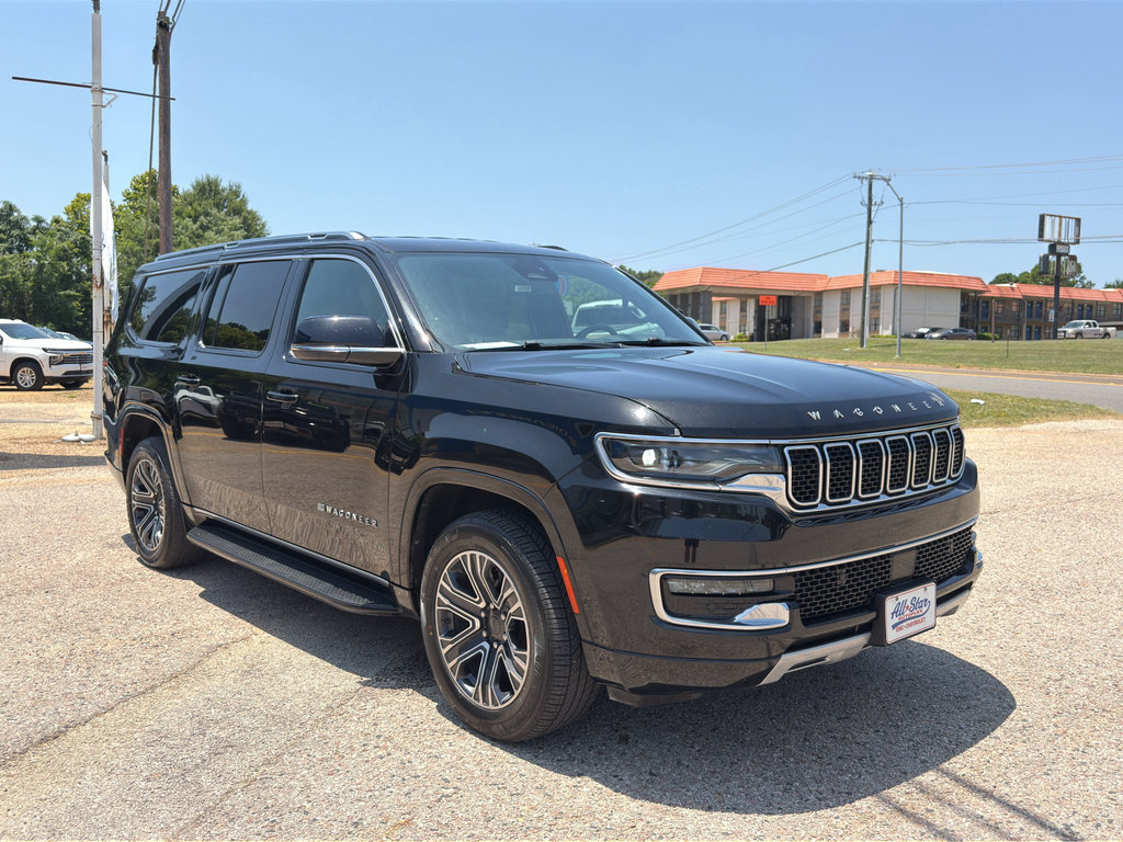 Used 2024 Jeep Wagoneer L Series II w/ Flexible Seating Group RWD image 15