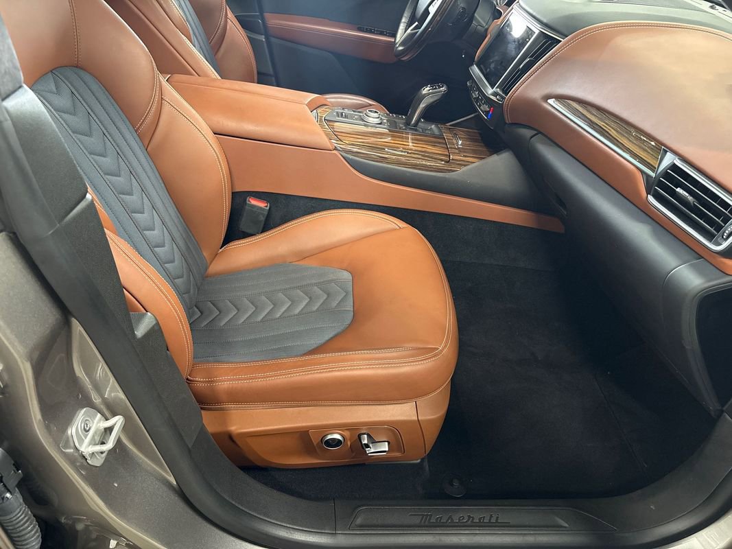 Used 2022 Maserati Levante GT image 49