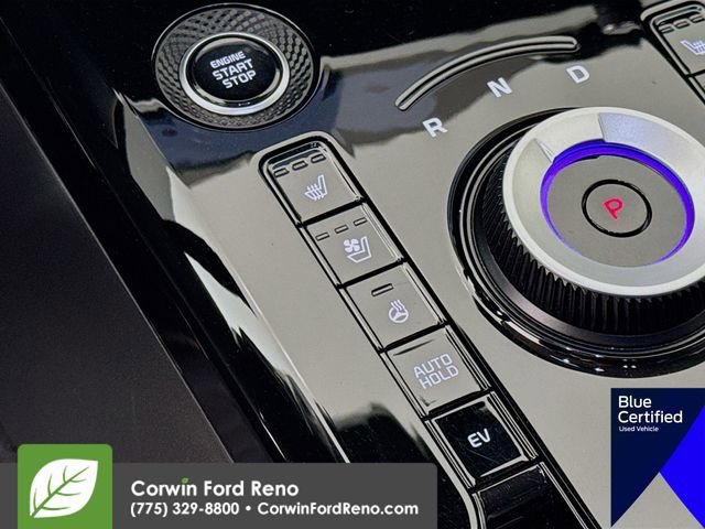 Used 2023 Kia Niro SX Touring image 25