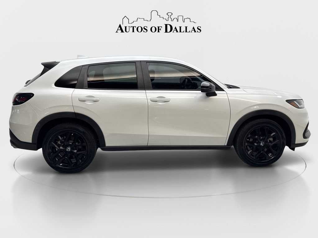 Used 2023 Honda HR-V Sport image 10