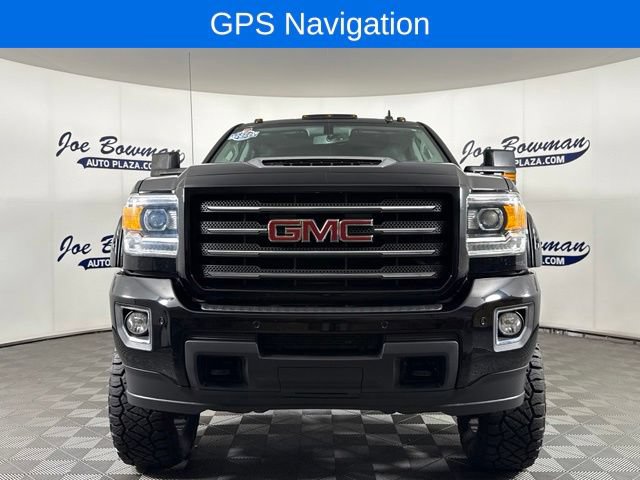 Used 2018 GMC Sierra 2500 SLT w/ Duramax Plus Package AWD/4WD image 4