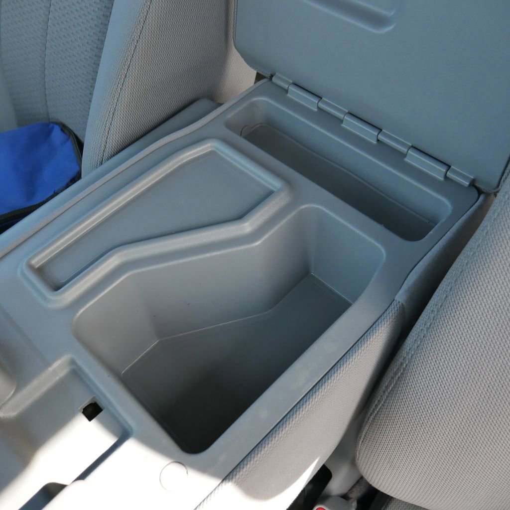 Used 2014 Ford F150 XLT w/ XLT Chrome Package image 29