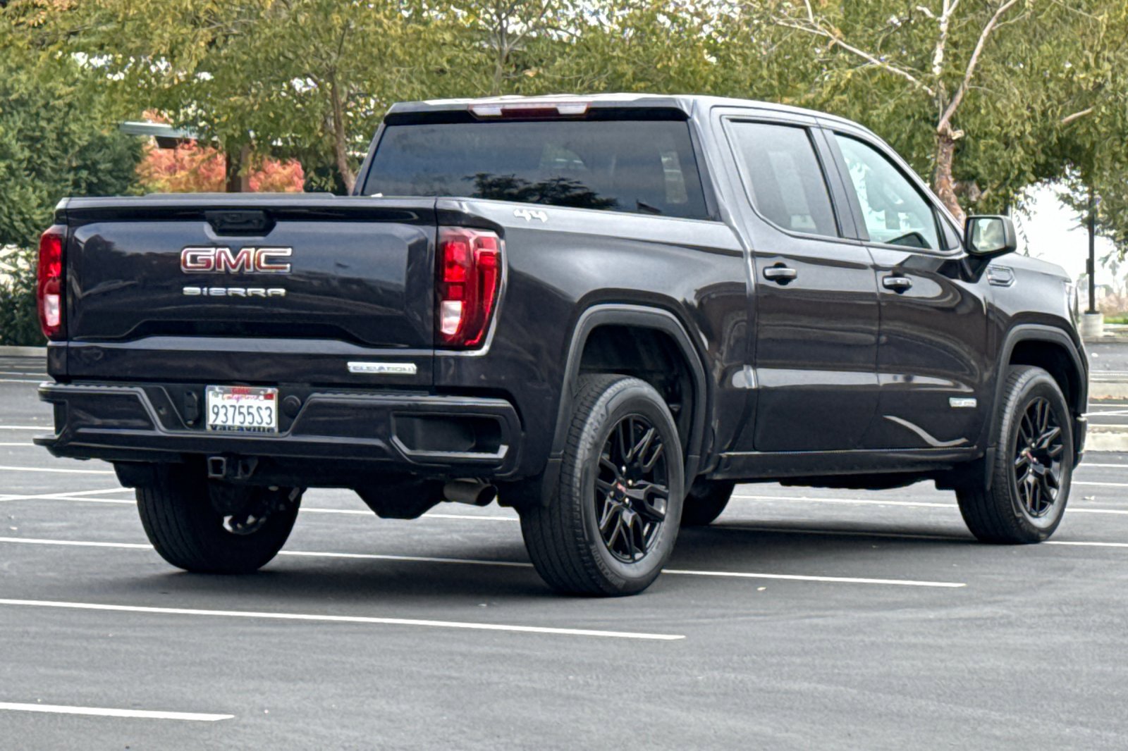 Used 2023 GMC Sierra 1500 Elevation image 5