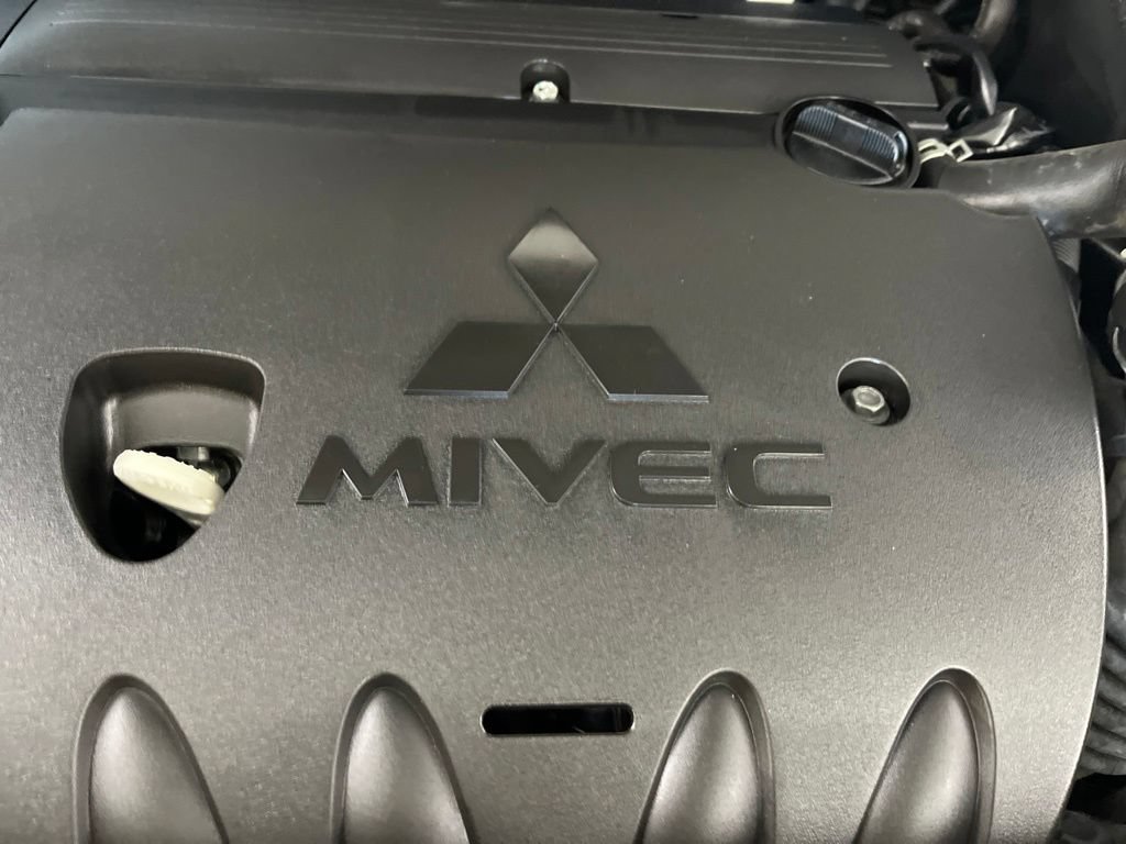 Used 2025 Mitsubishi Outlander Sport SE AWD/4WD image 10