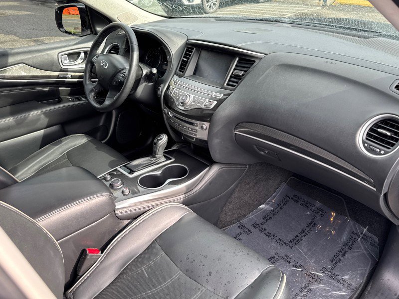 Used 2019 INFINITI QX60 Luxe w/ Essential Package image 26