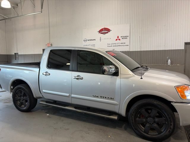 Used 2008 Nissan Titan LE w/ Tow Pkg AWD/4WD image 2