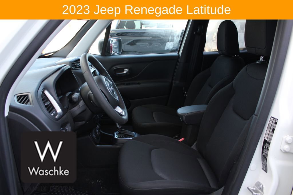 Used 2023 Jeep Renegade Latitude image 16