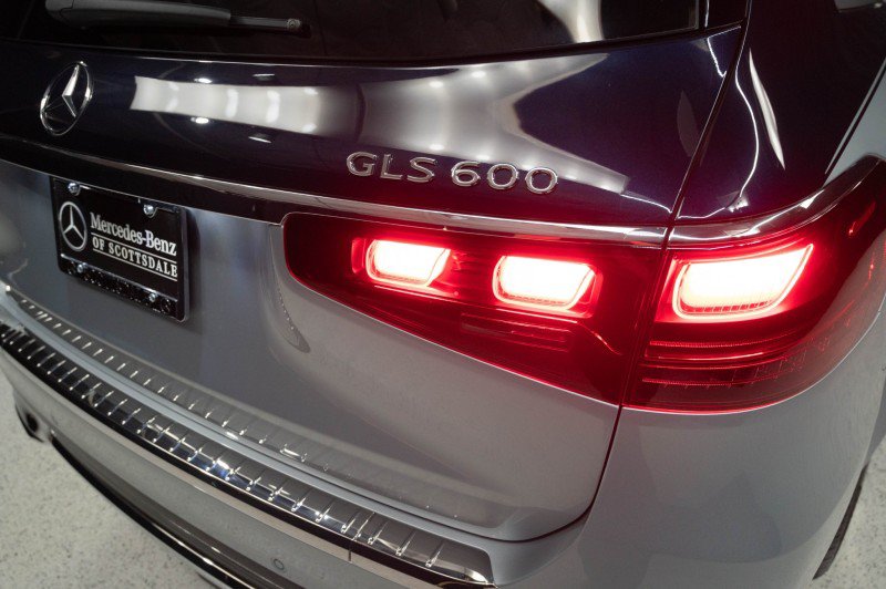 New 2026 Mercedes-Benz Maybach GLS 600 4MATIC image 10